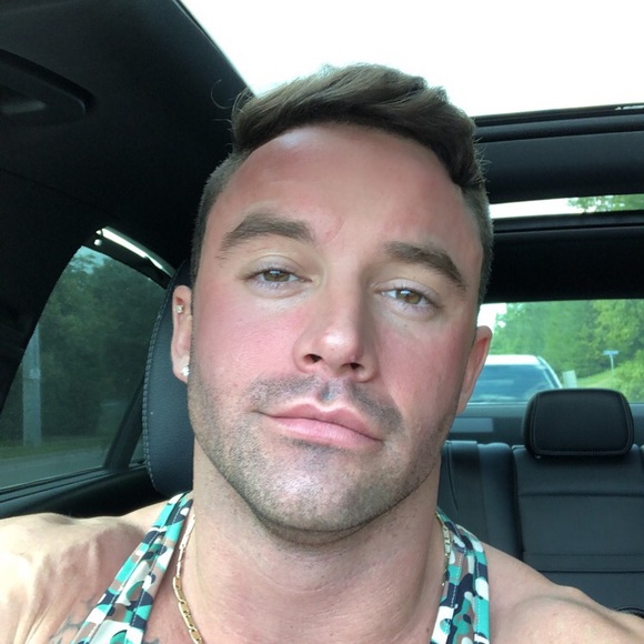 Meet your Posher, Dallas - Picture 3 of 4